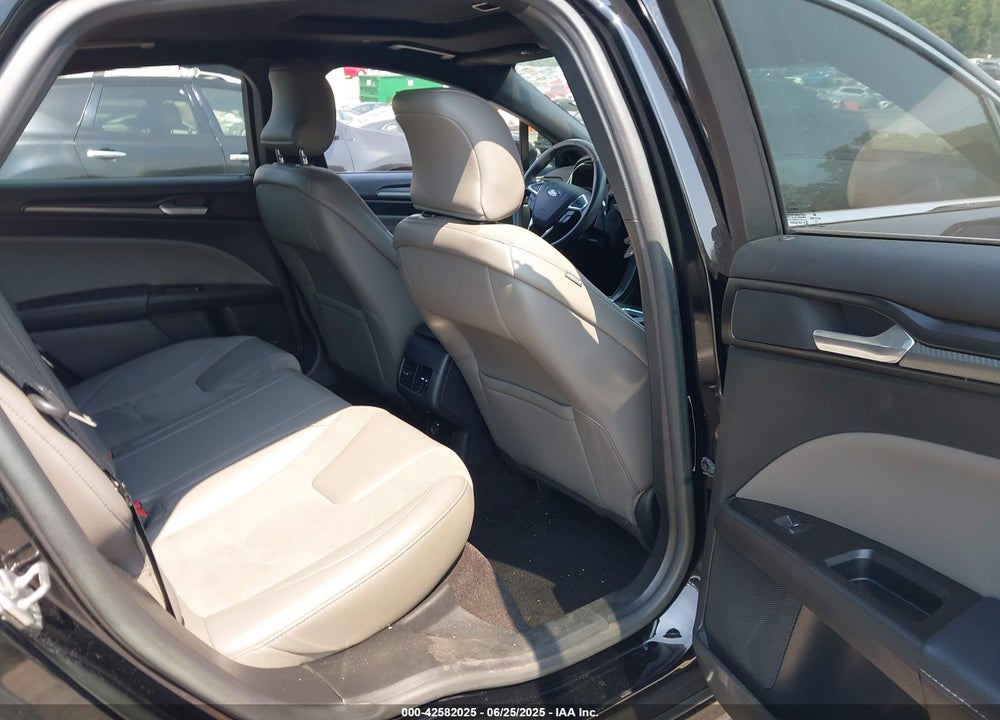 2017 FORD FUSION VIN: 3FA6P0VP7HR166352