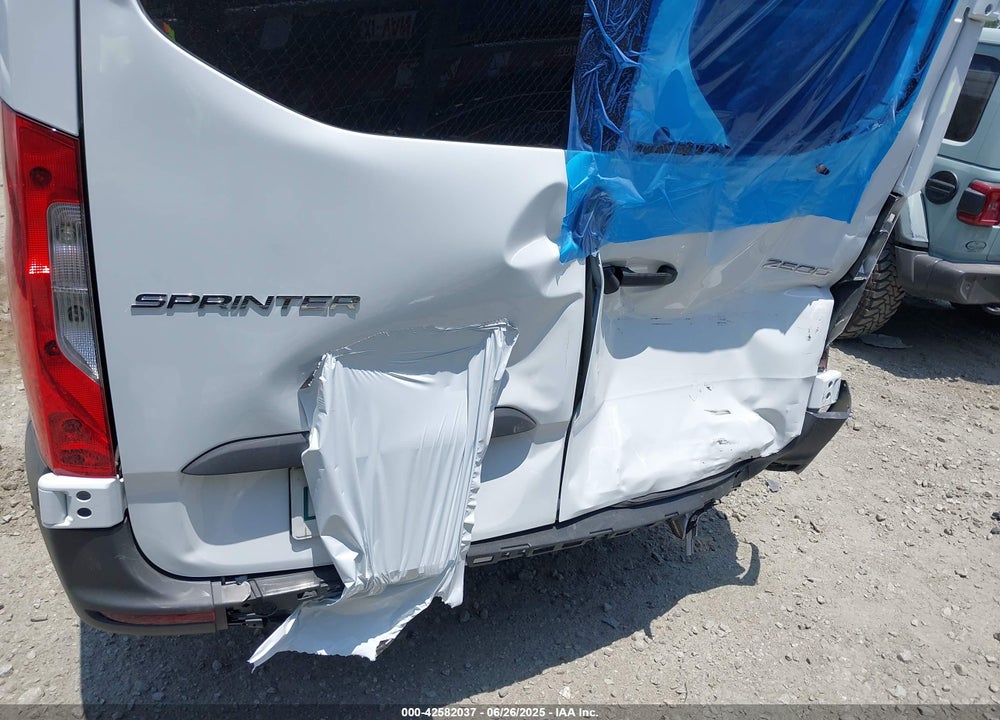 2025 MERCEDES-BENZ SPRINTER 2500 HIGH ROOF 4-CYL DIESEL VIN: W1Z4KGHYXST220897