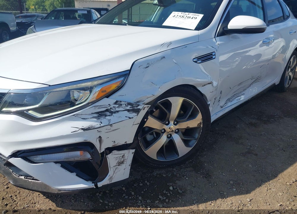 2019 KIA OPTIMA VIN: 5XXGT4L34KG334293