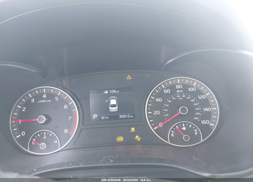 2019 KIA OPTIMA VIN: 5XXGT4L34KG334293