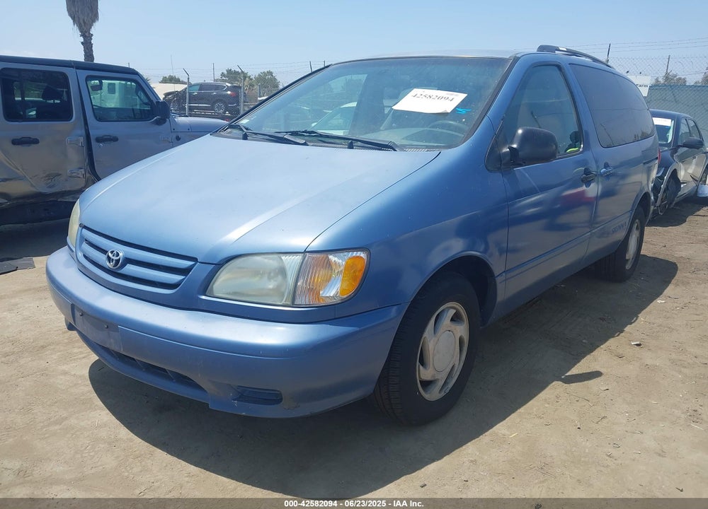 2003 TOYOTA SIENNA LE VIN: 4T3ZF13C33U518024