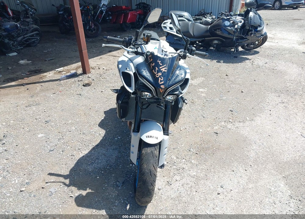 2025 YAMAHA MTN1000 VIN: JYARN79E3SA002026