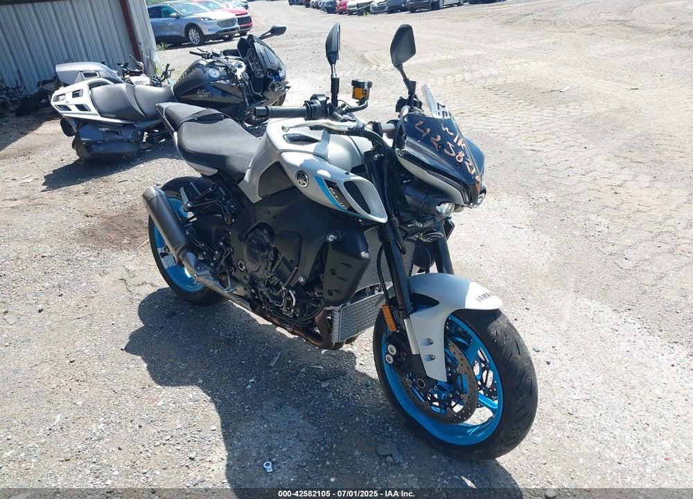 2025 YAMAHA MTN1000 VIN: JYARN79E3SA002026