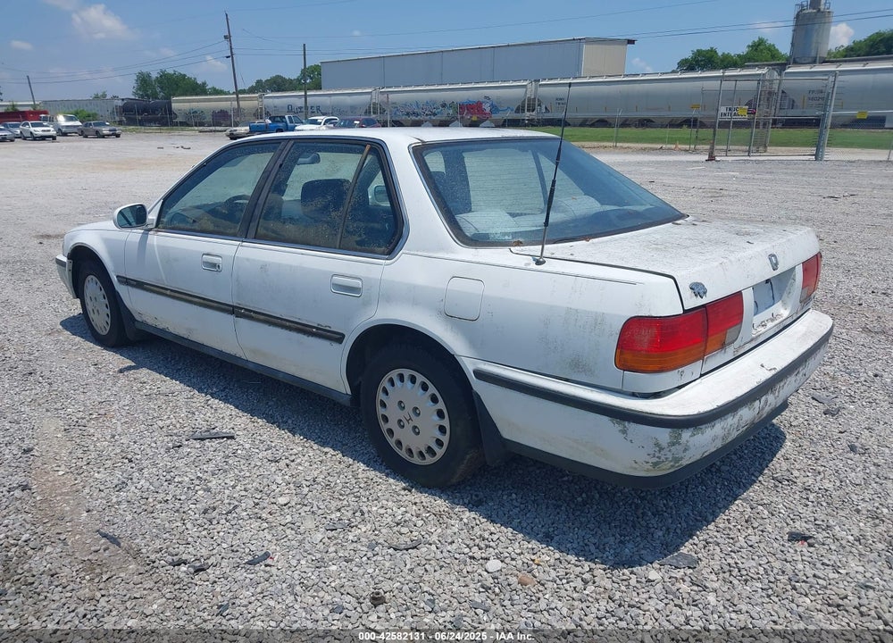 1993 HONDA ACCORD LX VIN: JHMCB7653PC002464
