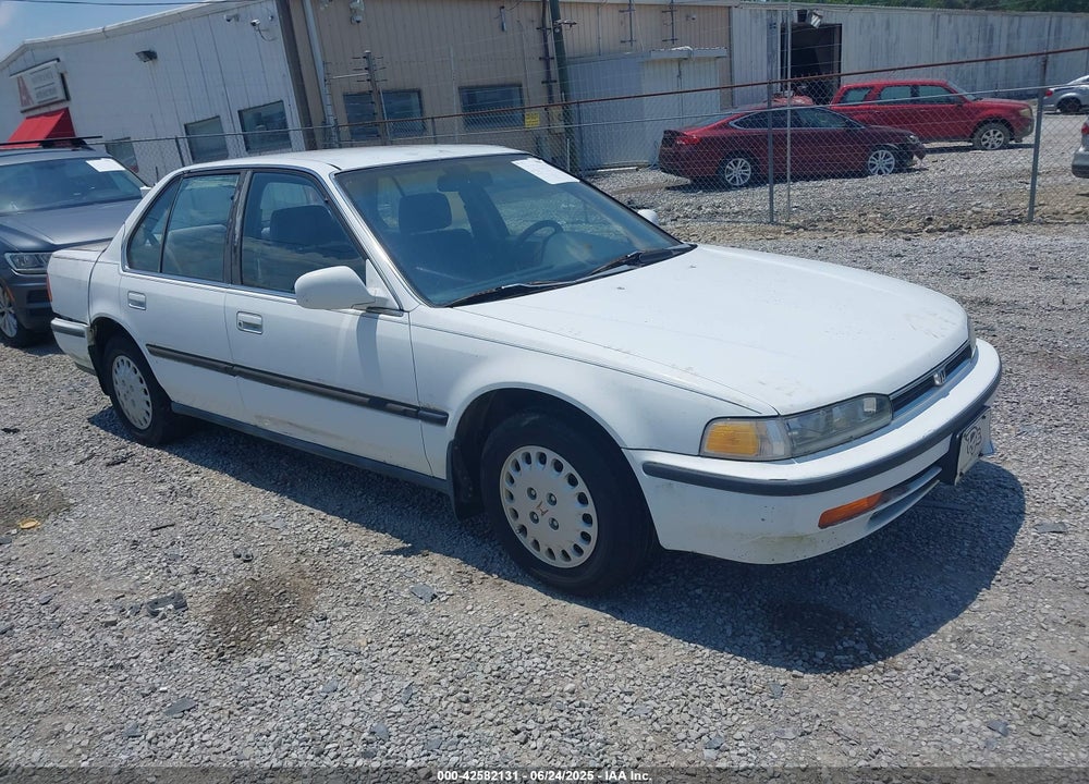 1993 HONDA ACCORD LX VIN: JHMCB7653PC002464