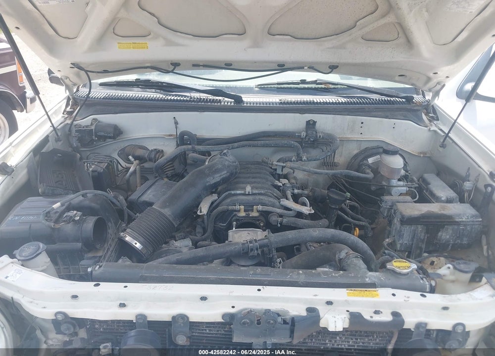2005 TOYOTA SEQUOIA VIN: 5TDZT38A55S263487