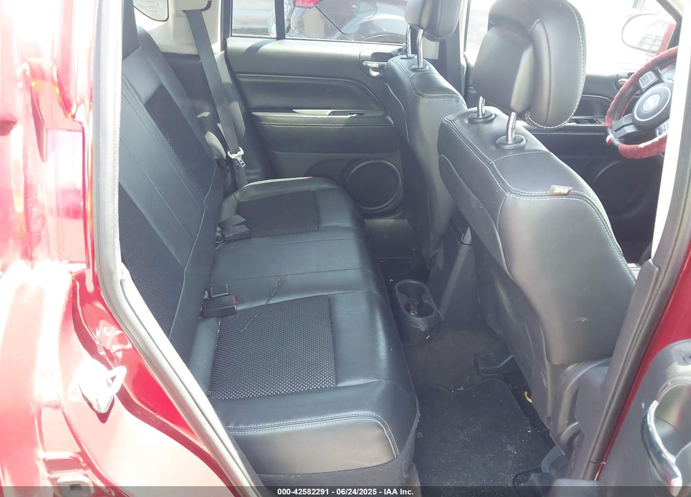 2014 JEEP COMPASS VIN: 1C4NJDEB9ED811218