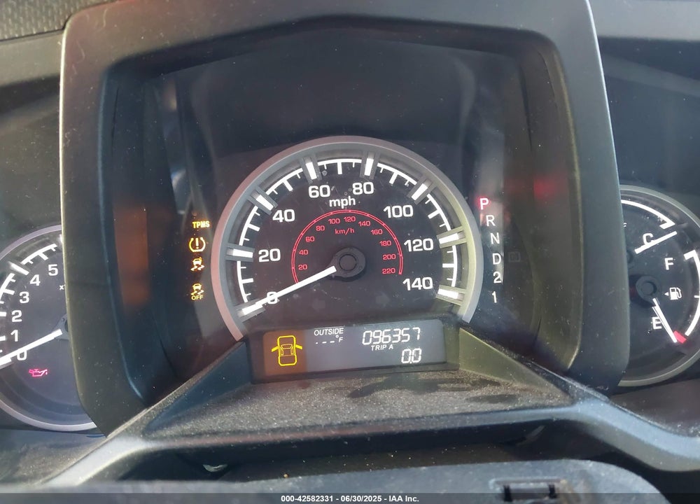 2012 HONDA RIDGELINE VIN: 5FPYK1F56CB457687