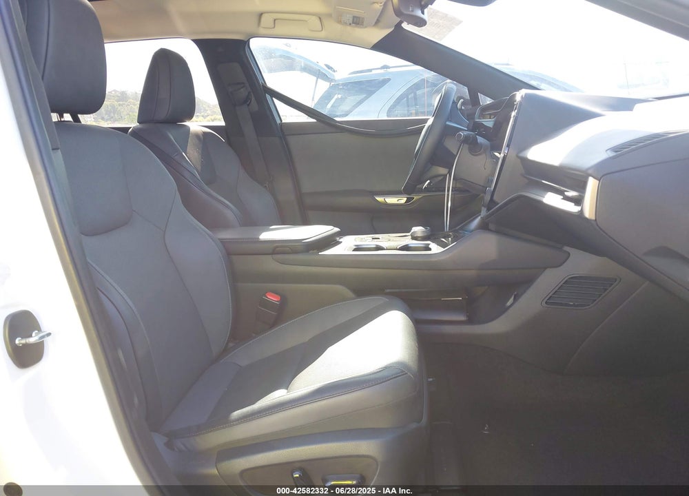 2023 LEXUS RZ 450E VIN: JTJAAAAB6PA009486