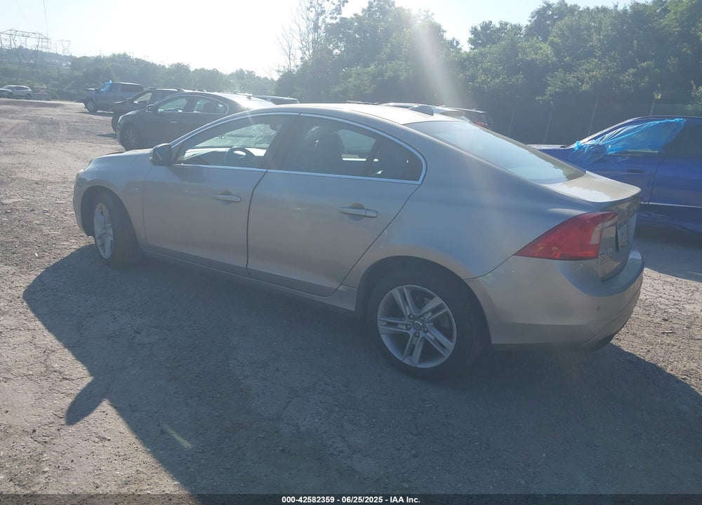 2015 VOLVO S60 VIN: YV1612TK7F1351761