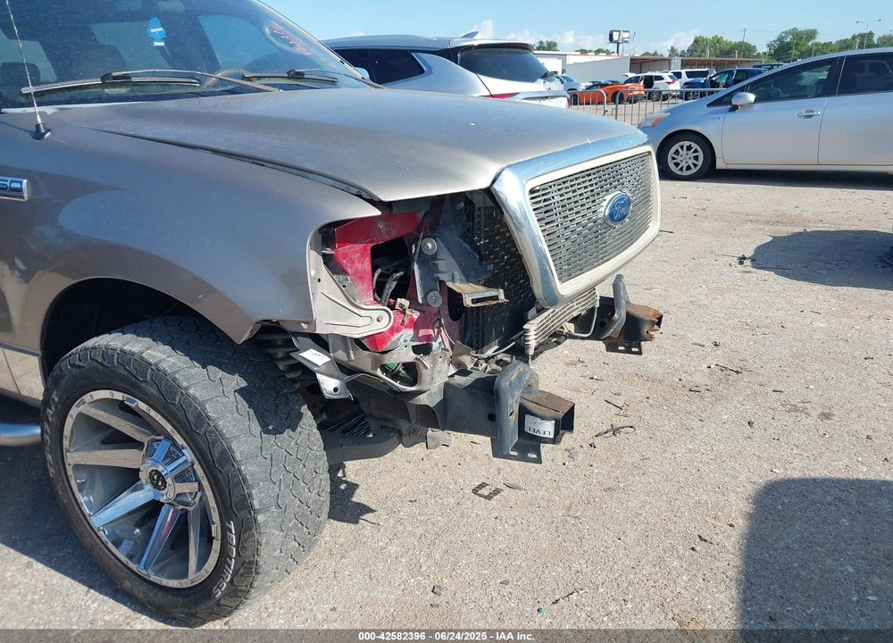 2005 FORD F-150 XLT VIN: 1FTRW12W45KC33940