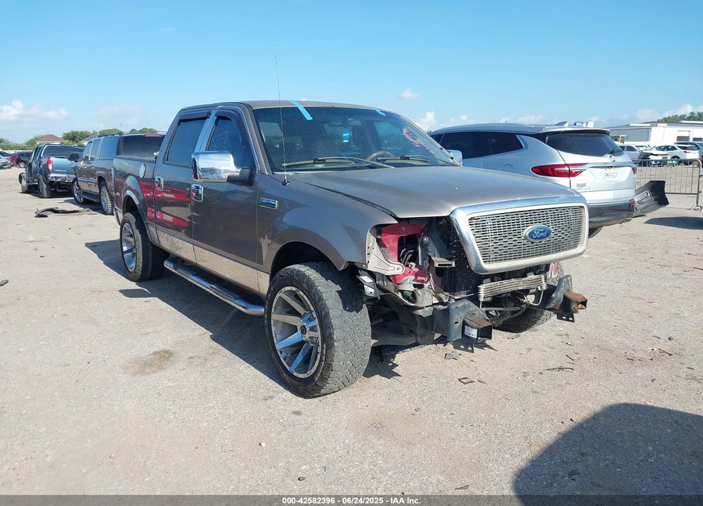 2005 FORD F-150 XLT VIN: 1FTRW12W45KC33940