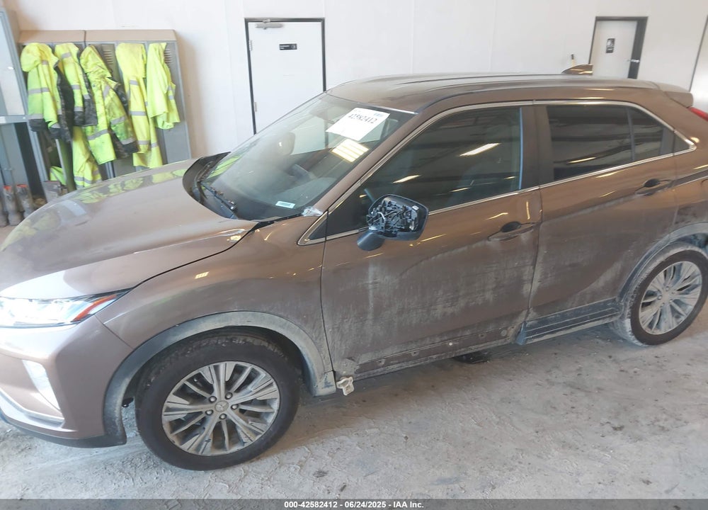 2020 MITSUBISHI ECLIPSE CROSS VIN: JA4AS4AA0LZ030395