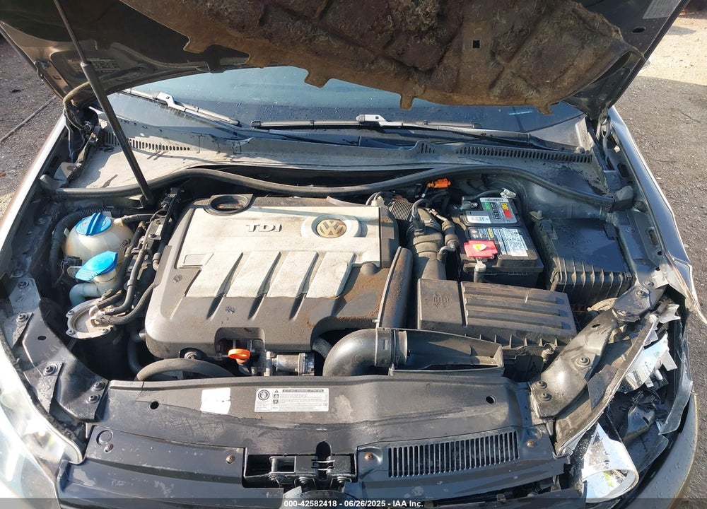 2011 VOLKSWAGEN JETTA VIN: 3VWPL7AJ1BM650071