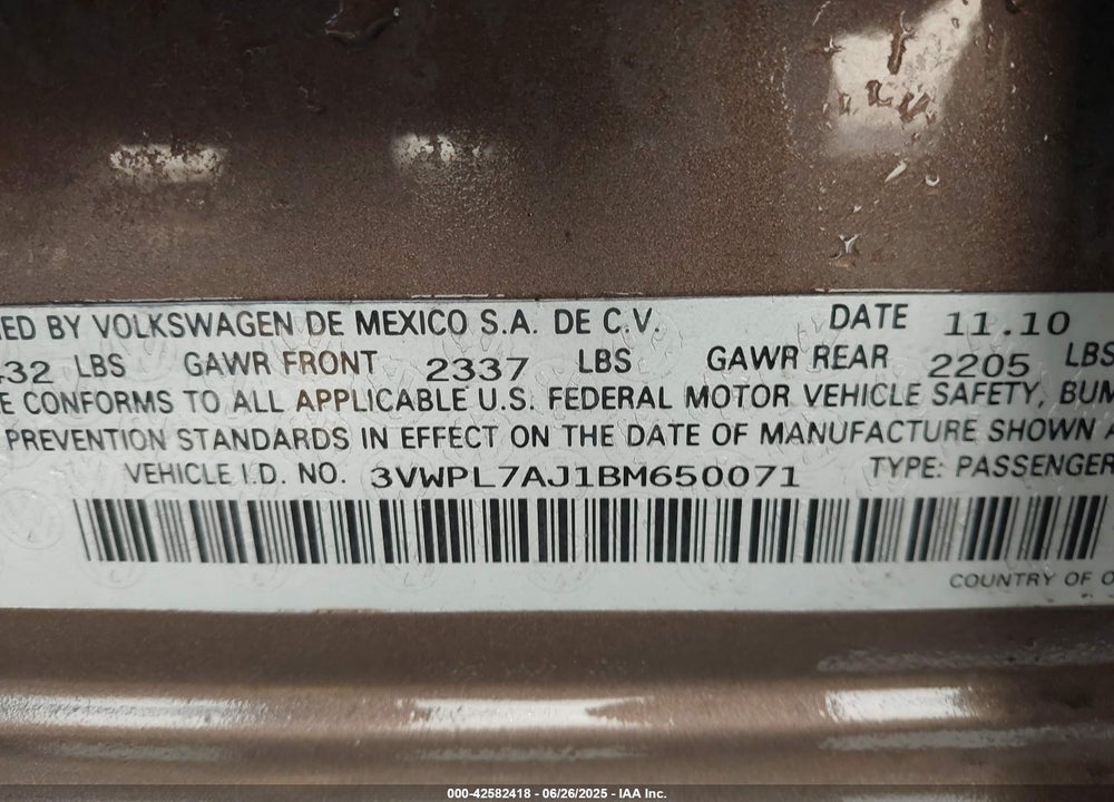 2011 VOLKSWAGEN JETTA VIN: 3VWPL7AJ1BM650071