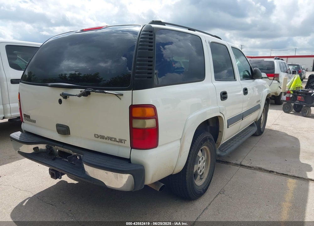 2003 CHEVROLET TAHOE LS VIN: 1GNEC13V73R260171