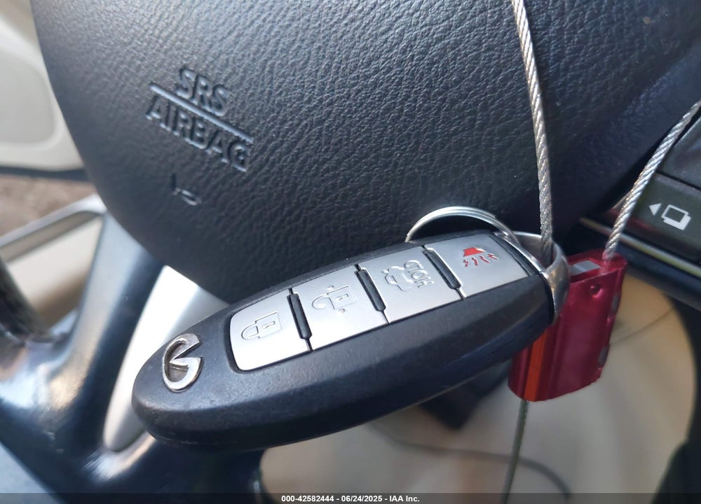 2014 INFINITI Q50 VIN: JN1BV7AP8EM683244