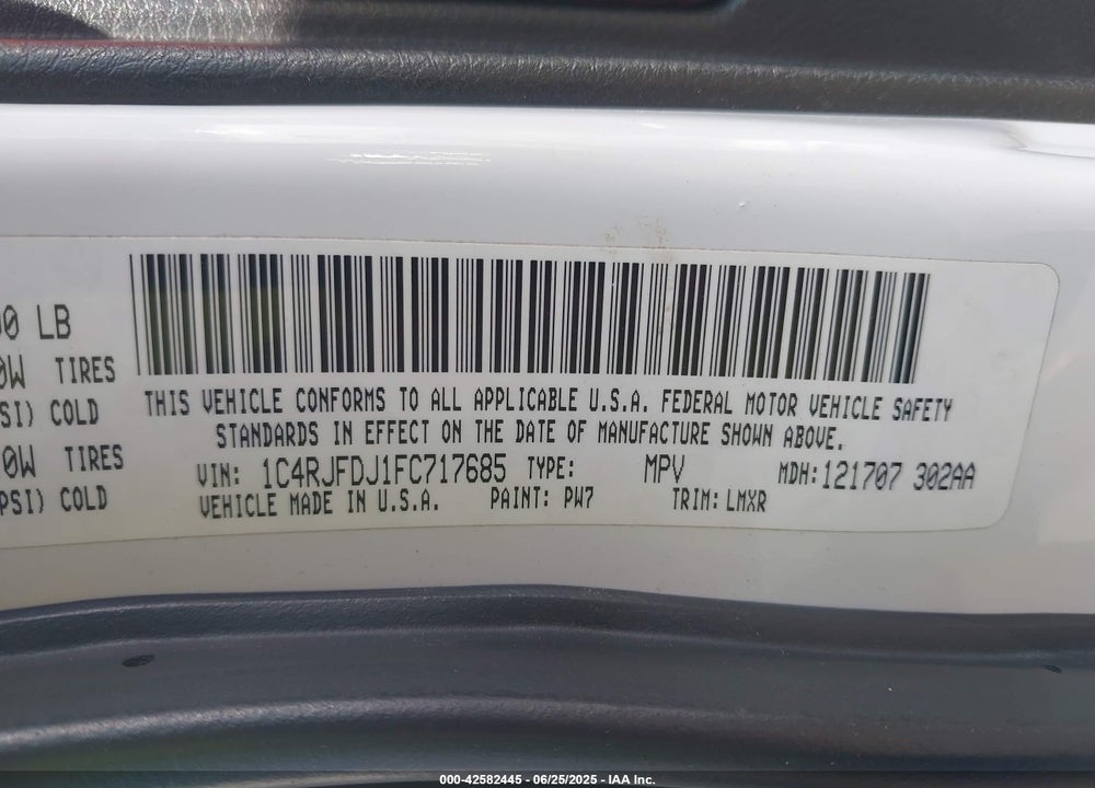 2015 JEEP GRAND CHEROKEE VIN: 1C4RJFDJ1FC717685