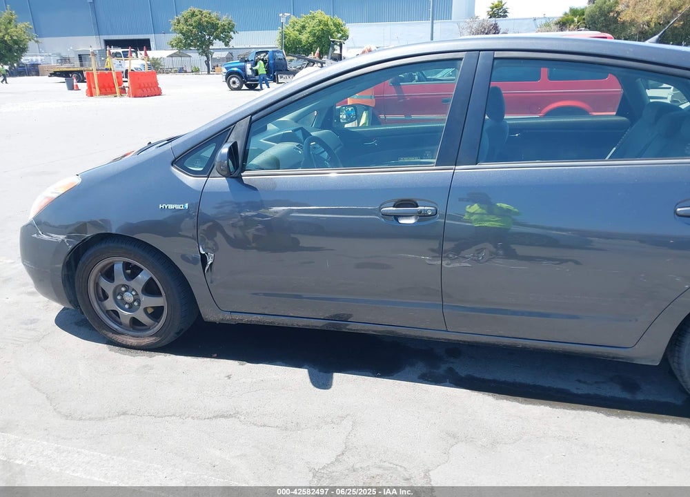 2007 TOYOTA PRIUS VIN: JTDKB20UX73220143