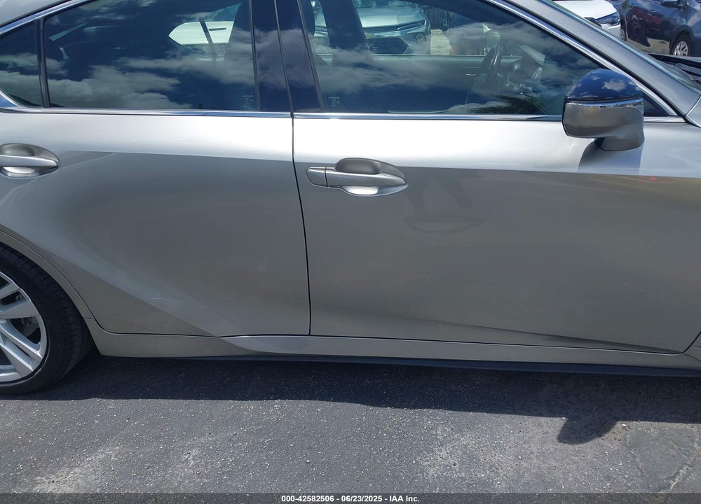2021 LEXUS IS VIN: JTHCA1D23M5114416