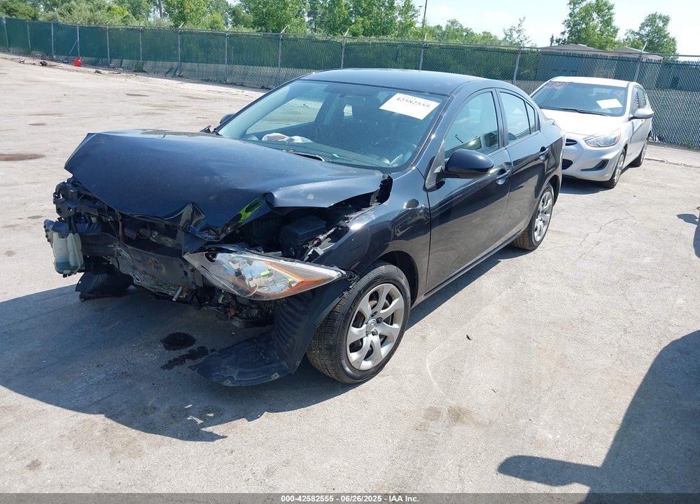 2011 MAZDA 3 VIN: JM1BL1UF7B1456384