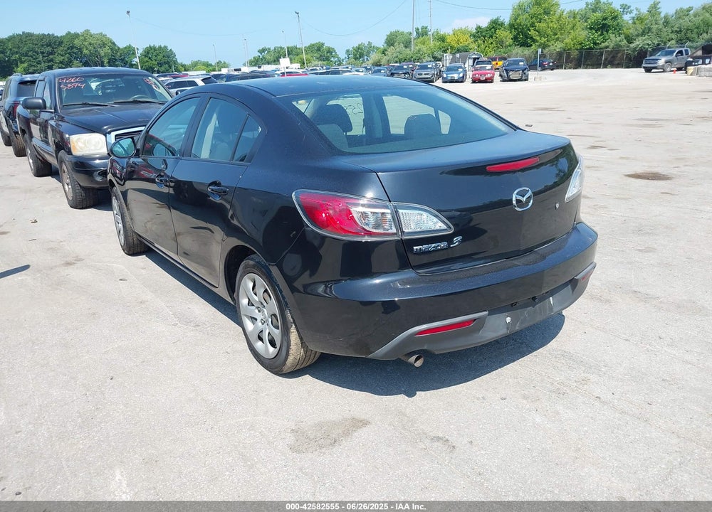 2011 MAZDA 3 VIN: JM1BL1UF7B1456384