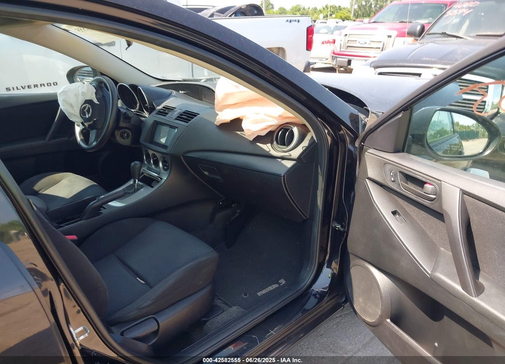 2011 MAZDA 3 VIN: JM1BL1UF7B1456384