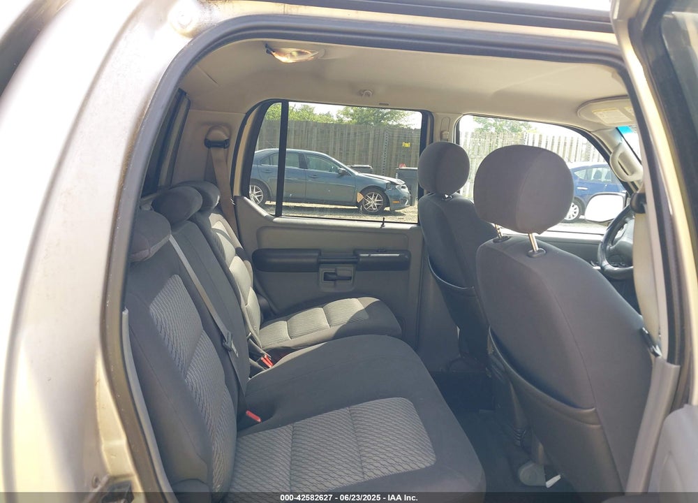 2003 FORD EXPLORER SPORT TRAC XLS/XLT VIN: 1FMDU77E73UC28215