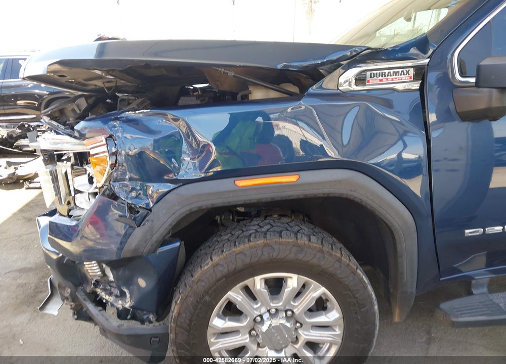 2021 GMC SIERRA 2500HD 4WD  STANDARD BED DENALI VIN: 1GT49REY4MF133499