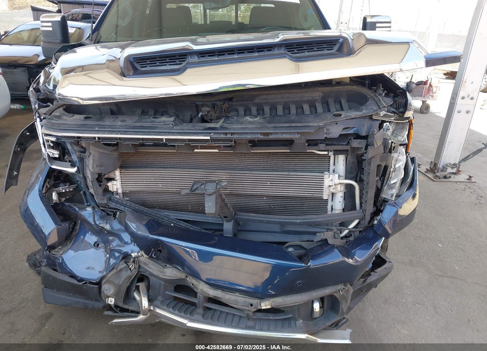 2021 GMC SIERRA 2500HD 4WD  STANDARD BED DENALI VIN: 1GT49REY4MF133499