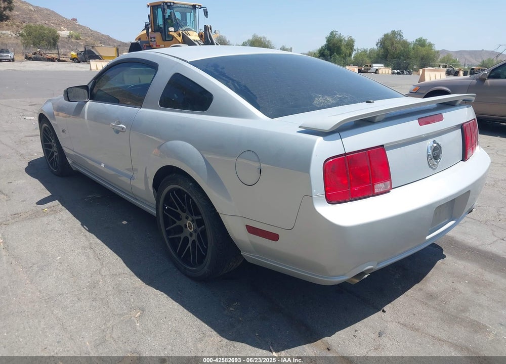 2006 FORD MUSTANG VIN: 1ZVHT82H365238039