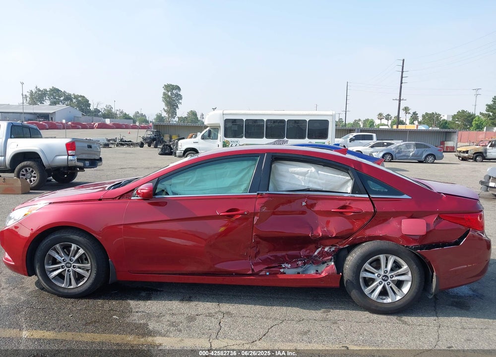 2012 HYUNDAI SONATA VIN: 5NPEB4AC0CH410823