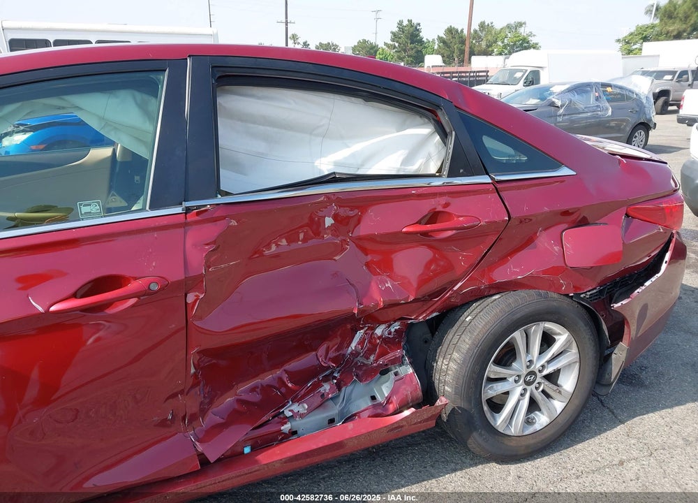 2012 HYUNDAI SONATA VIN: 5NPEB4AC0CH410823