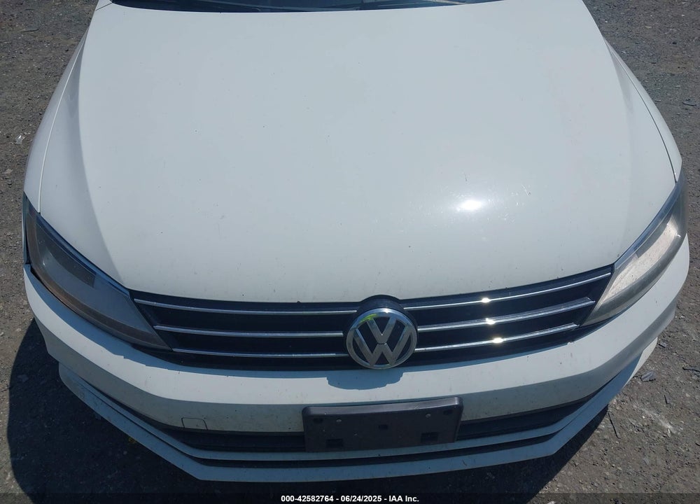 2016 VOLKSWAGEN JETTA VIN: 3VWD67AJ0GM397911