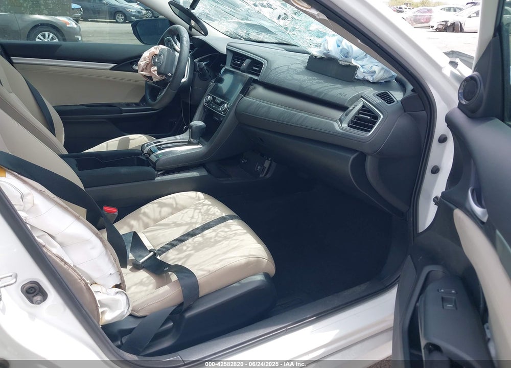 2016 HONDA CIVIC VIN: 19XFC1F41GE029137