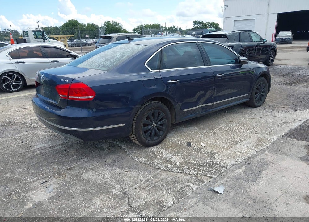 2012 VOLKSWAGEN PASSAT 2.0L TDI SEL PREMIUM VIN: 1VWCN7A33CC016810