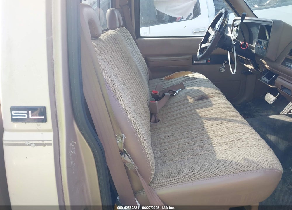 1993 GMC SIERRA C1500 VIN: 1GTDC14Z3PZ521338