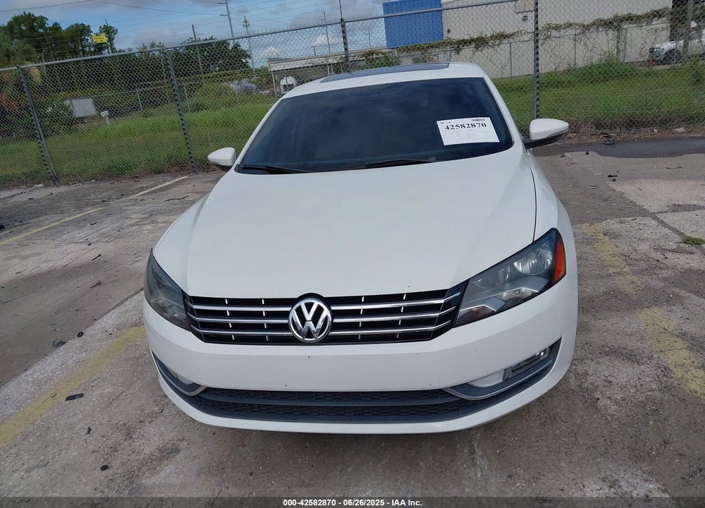 2012 VOLKSWAGEN PASSAT 2.0L TDI SEL PREMIUM VIN: 1VWCN7A37CC015997