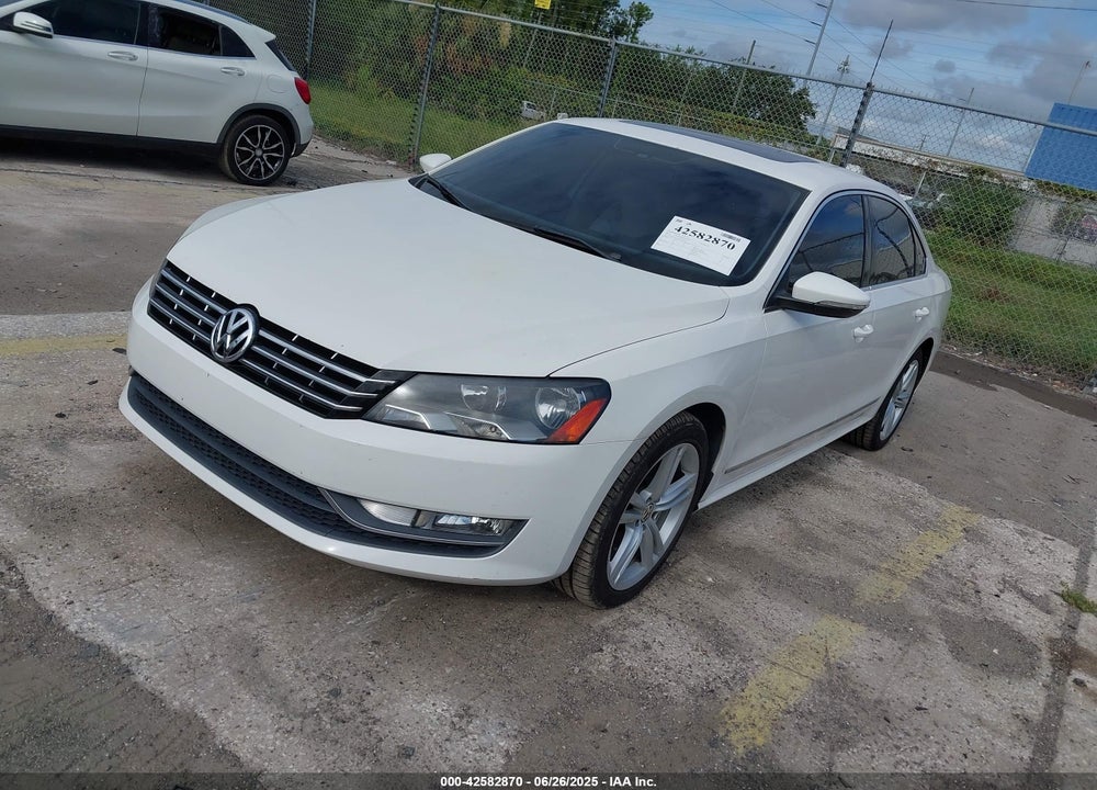 2012 VOLKSWAGEN PASSAT 2.0L TDI SEL PREMIUM VIN: 1VWCN7A37CC015997