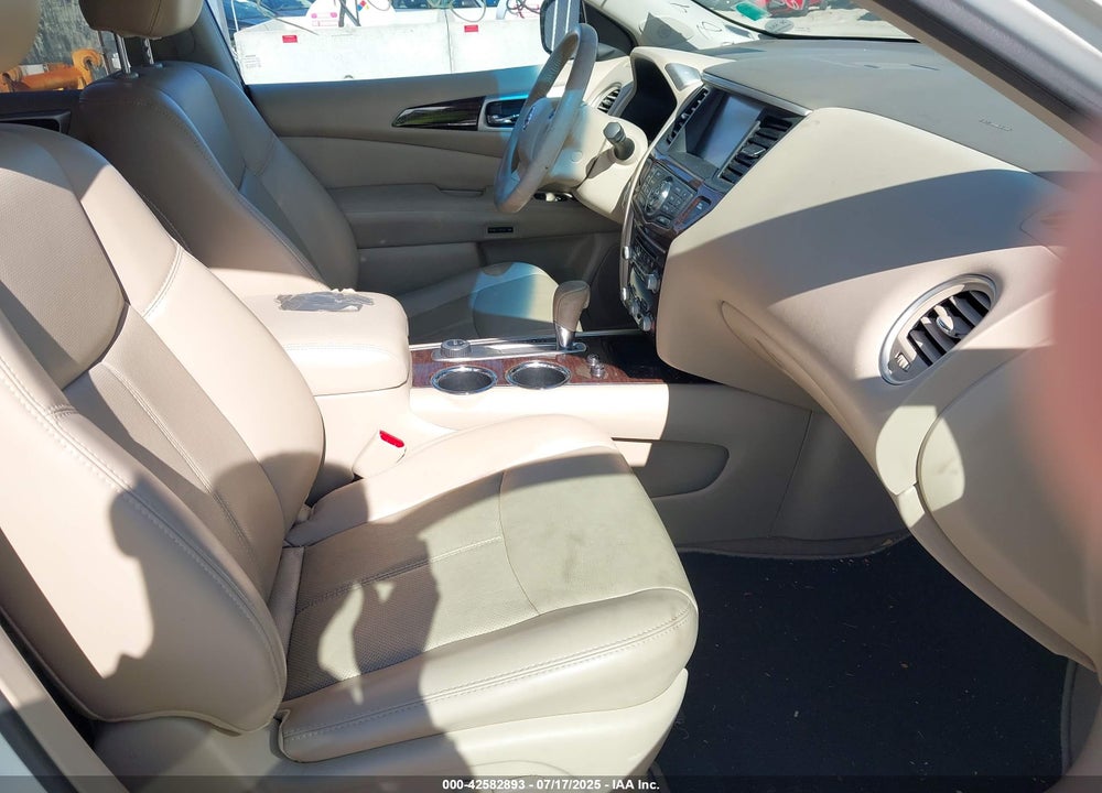 2014 NISSAN PATHFINDER VIN: 5N1AR2MM1EC710772