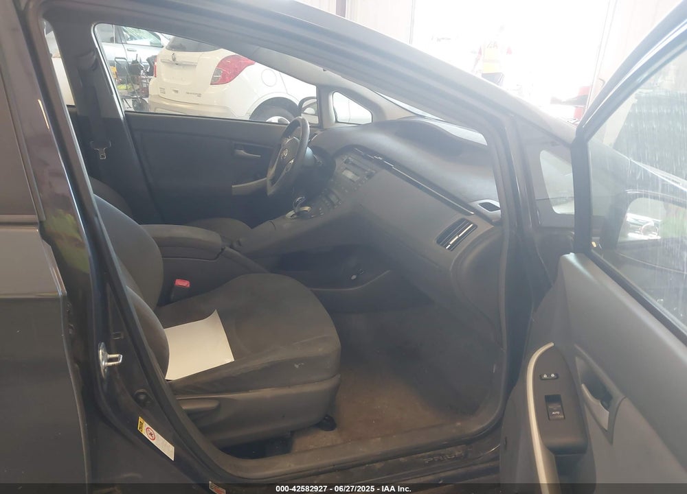 2010 TOYOTA PRIUS VIN: JTDKN3DUXA0006222