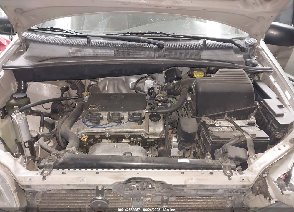 2000 TOYOTA SIENNA LE VIN: 4T3ZF13C8YU304489
