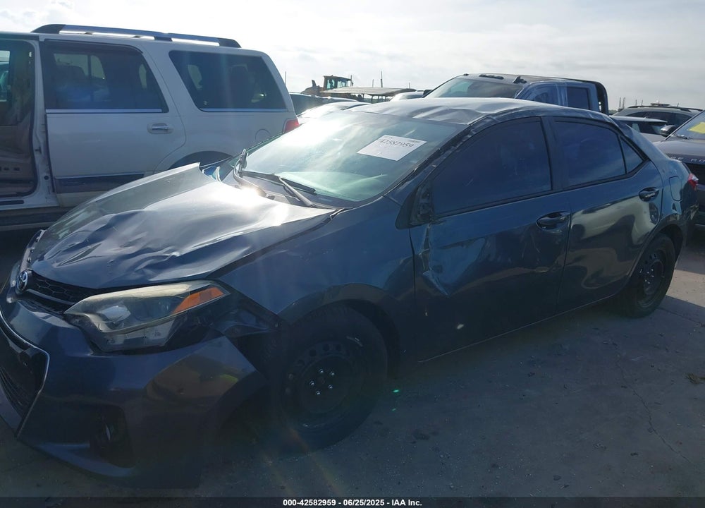 2015 TOYOTA COROLLA VIN: 5YFBURHE3FP185709