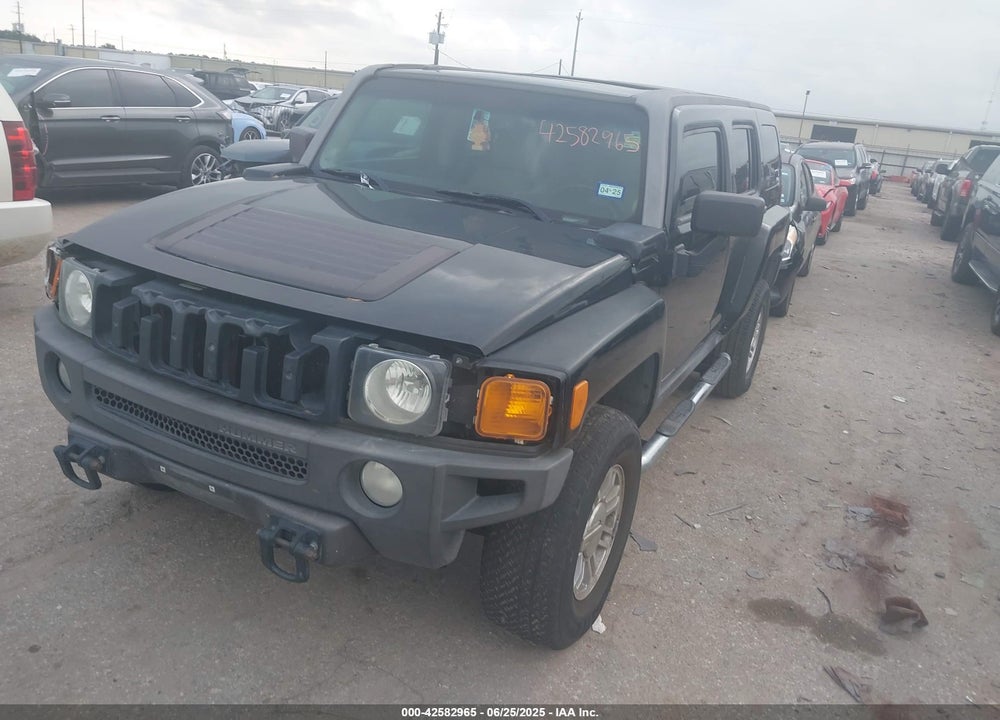 2006 HUMMER H3 SUV VIN: 5GTDN136968330506