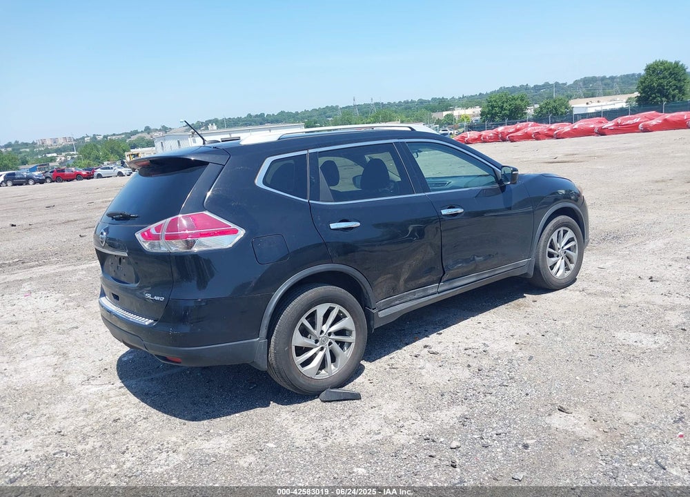 2015 NISSAN ROGUE VIN: 5N1AT2MV3FC764425