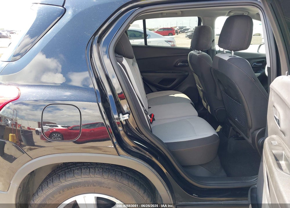 2019 CHEVROLET TRAX VIN: 3GNCJKSB0KL264028