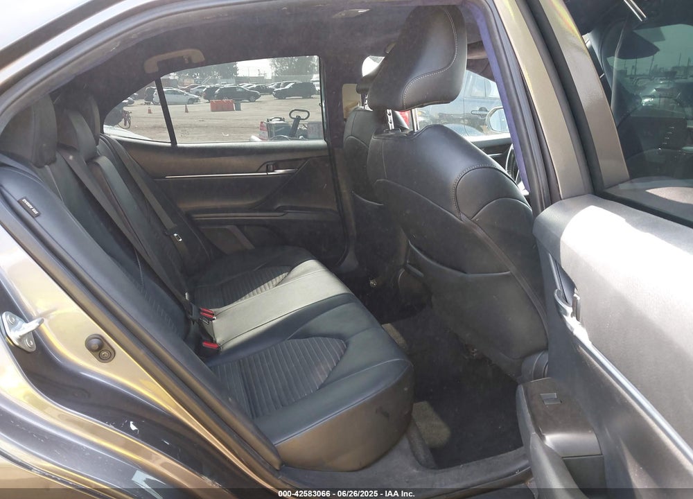 2021 TOYOTA CAMRY VIN: 4T1G11AK4MU540284