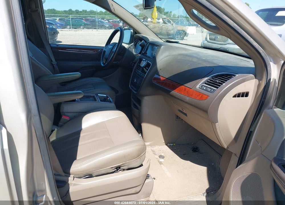 2013 CHRYSLER TOWN & COUNTRY TOURING VIN: 2C4RC1BG9DR605645