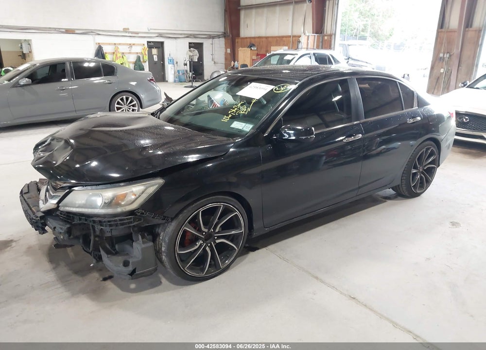 2013 HONDA ACCORD VIN: 1HGCR2F85DA037753