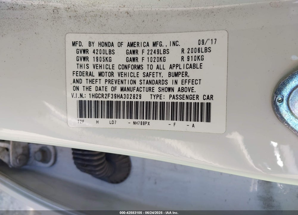2017 HONDA ACCORD LX VIN: 1HGCR2F39HA302829
